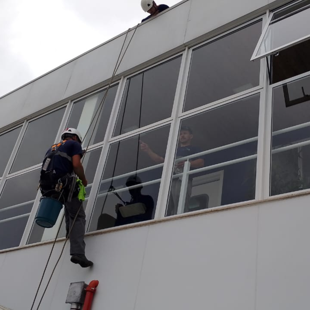 Lavação de Fachada de prédio